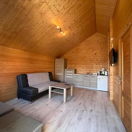 Willa I Domki Dobranocka Гостевой дом Крыница-Морска