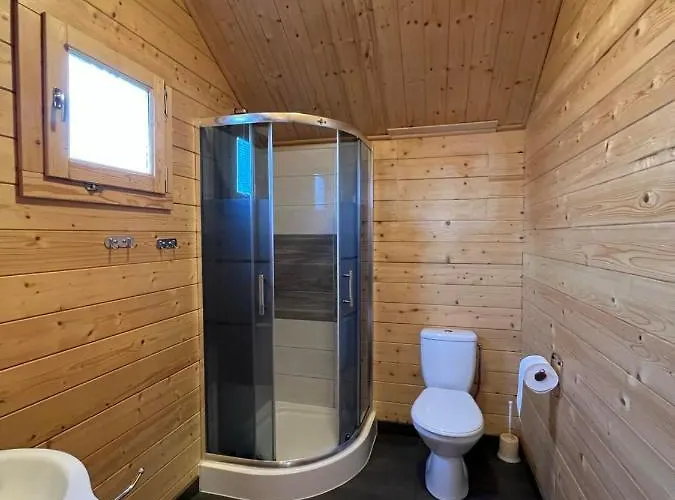 Willa I Domki Dobranocka Penzion *