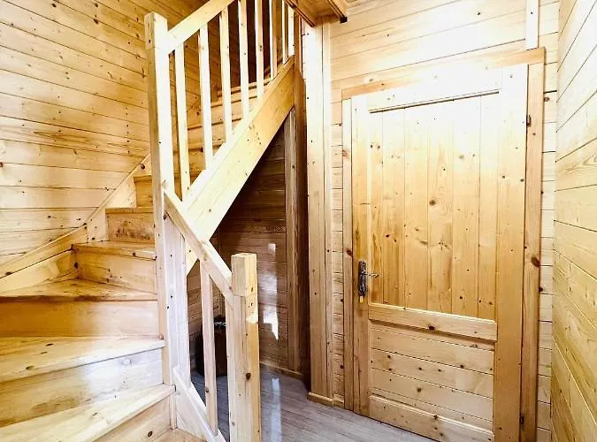 Willa I Domki Dobranocka Penzion *